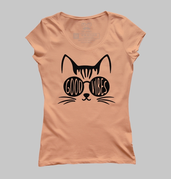 Camiseta Good Vibes